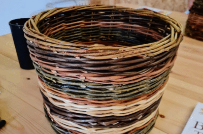 Round basket willow weaving course